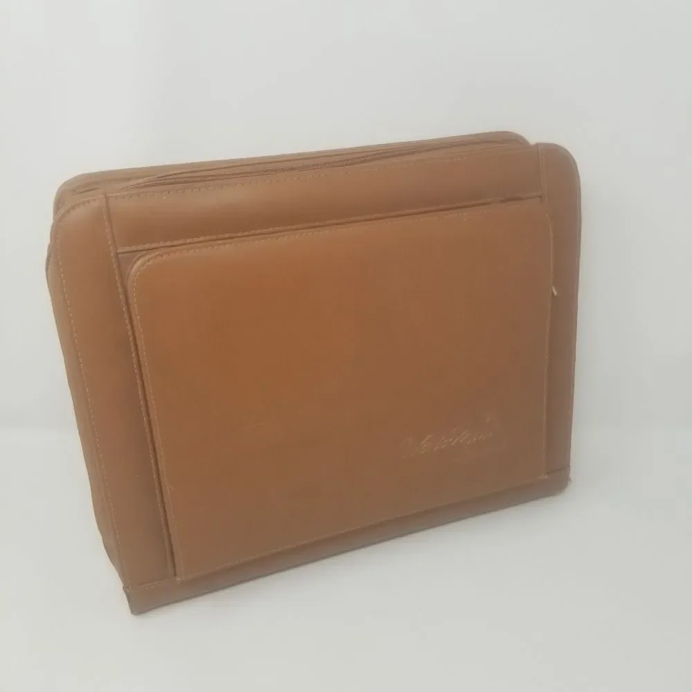 Worldmark By Trendwest Camel Brown Faux Leather Binder Portfolio Laptop Case